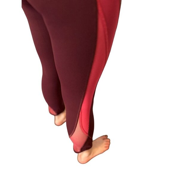 Lululemon Size 4 Leggings Mesh Shaping Yoga performance - Picture 3 of 12